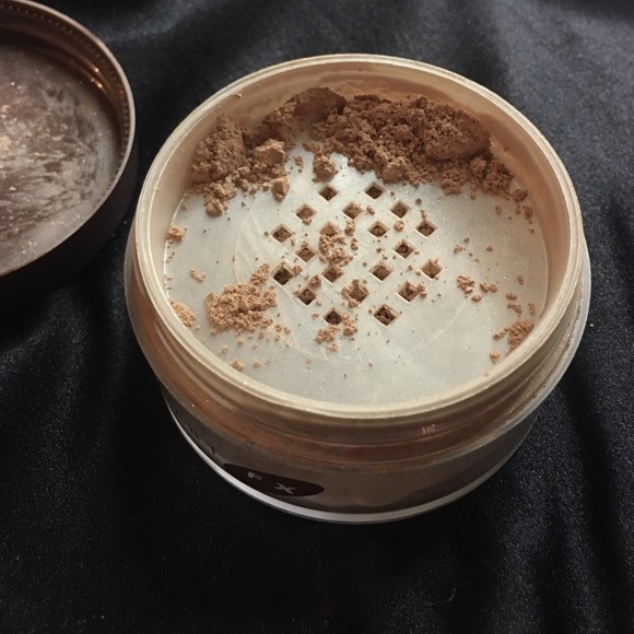 Cover fx radiance powder