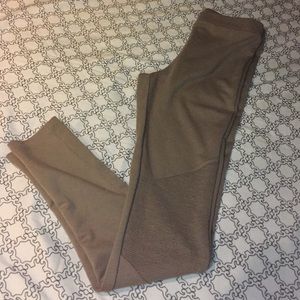 HOLD❗️❗️❗️❗️Tan biker leggings