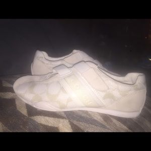 ‼️SALE‼️Jenny white and beige Coach size 6M Q1036