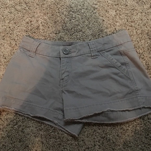 Size 3 Grey/blue shorts