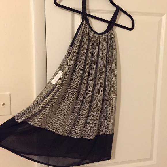 Pattern Cocktail Dress - Picture 3 of 4