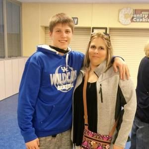 Meet your Posher, Salina