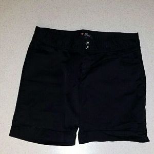 📣FINAL Price Drop❗Guess Shorts