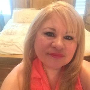 Meet your Posher, Carol