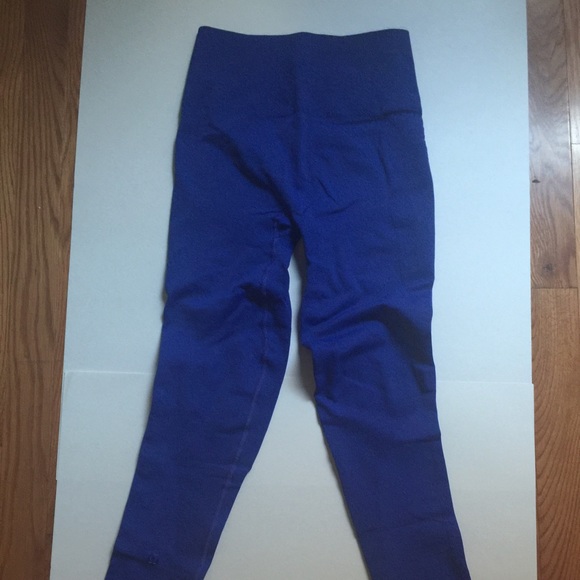 Lululemon flow and go leggings