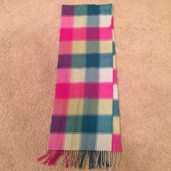 Pink and green cashmere scarf