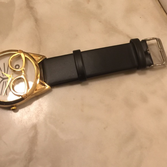 Nerdy kitty cat watch - Picture 3 of 4