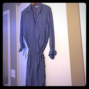 Medium sized dress from the Gap.