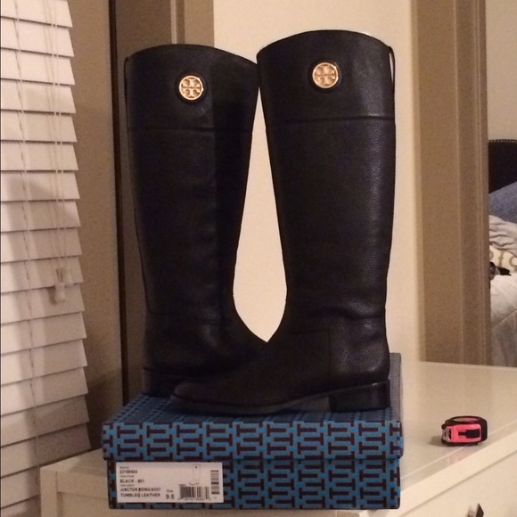 Tory burch boots