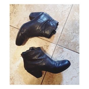 Leather Bootie