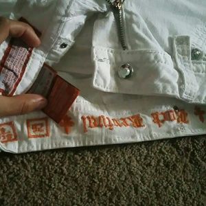 Rock revival skinnys