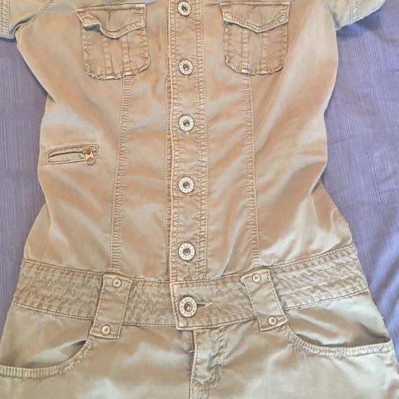 Dress - Picture 4 of 4