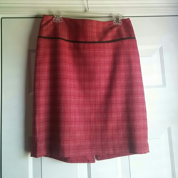 Pencil skirt