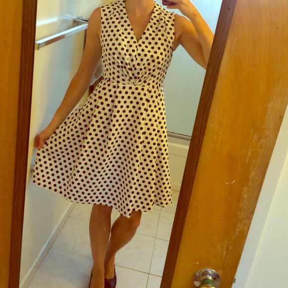 SOLD Beautiful retro polka dot dress!