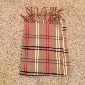 Beautiful neutral patterned scarf