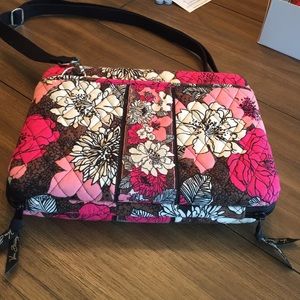 Mini laptop case shown with iPad. iPad not inc