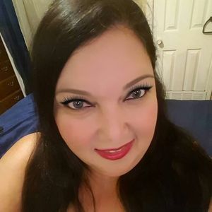 Meet your Posher, Lucy