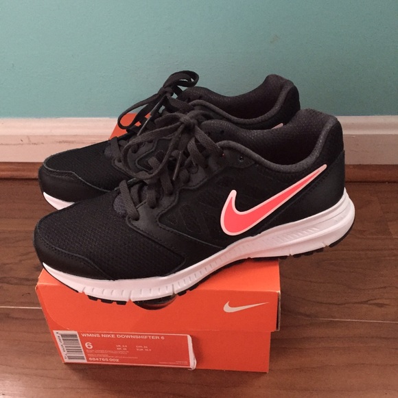 Nike Downshifter 6 Running Shoes