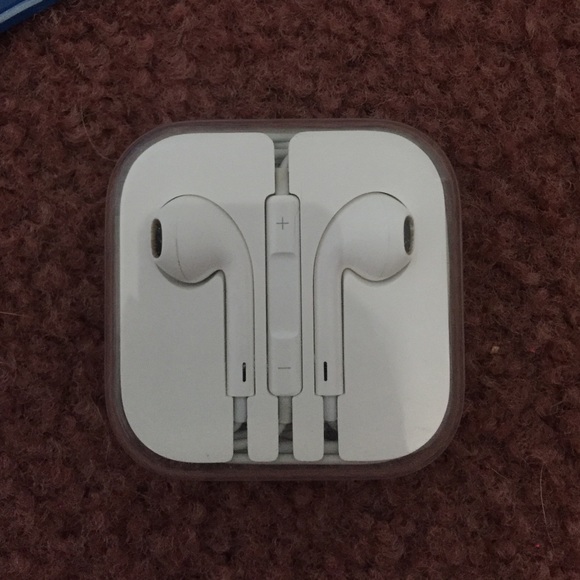 Apple Earbuds