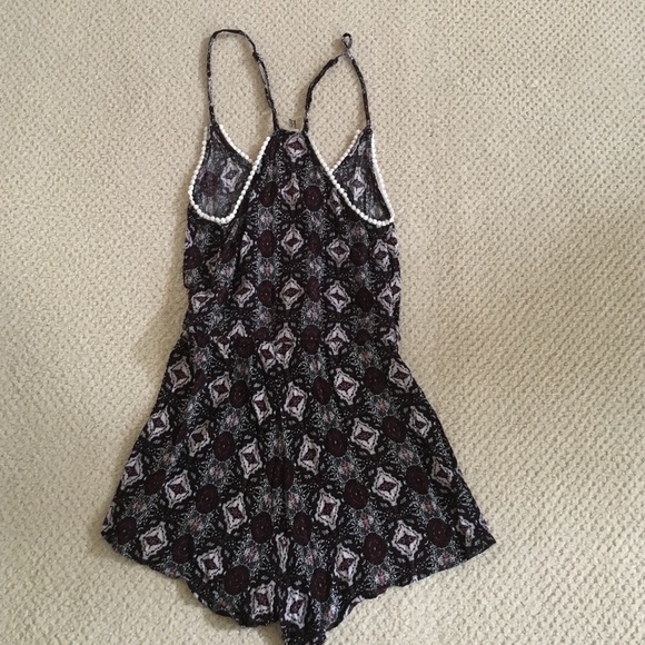 Romper - Picture 2 of 2