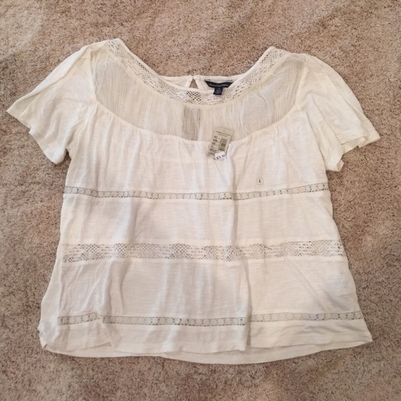American eagle cream top.