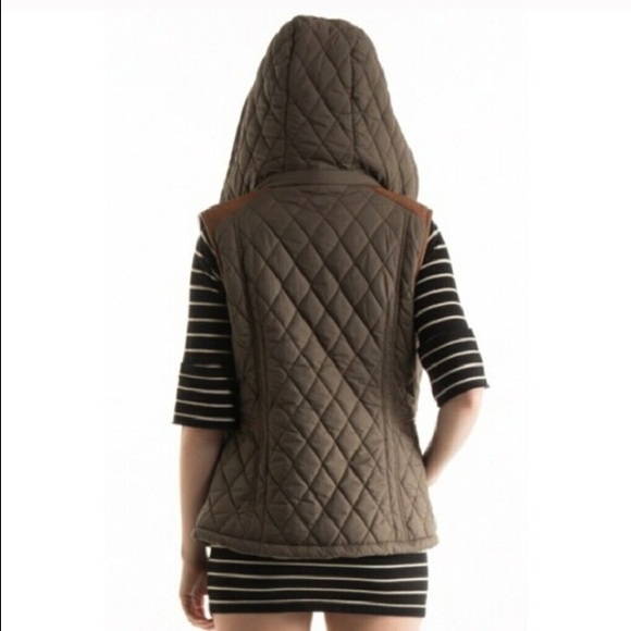 Quilted Vest - Picture 4 of 4