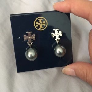 Tory Burch logo pearl drop earrings