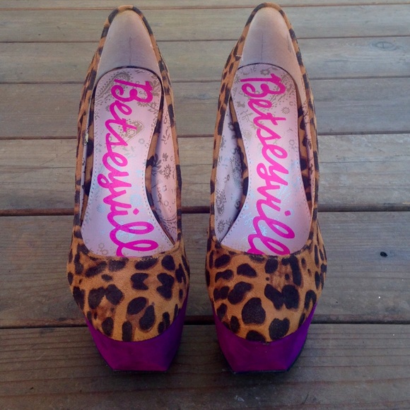 Bestseyville Leopard Print Heels - Picture 2 of 4
