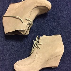 Dolce Vita Booties