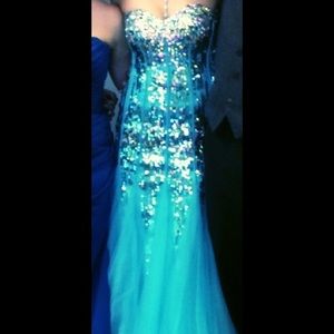 Prom dress