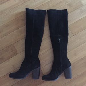 Steve Madden Black Eternul Over the Knee Boot Sz 7