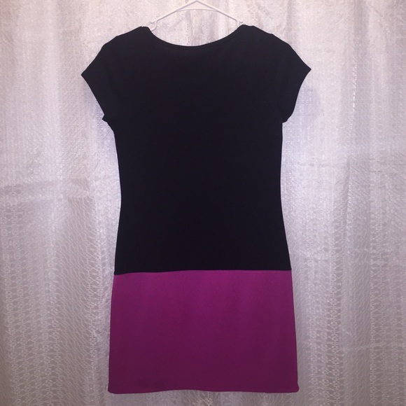 Navy & Pink color block shift dress - Picture 3 of 3