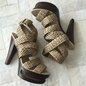 Jeffrey Campbell Wooden Platform Wrap Heels Sz 7