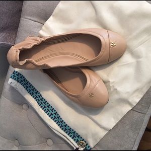 Tory burch flats.