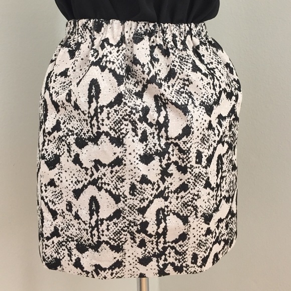 Gorgeous Sparkle And Fade Snake Print Mini - image 2