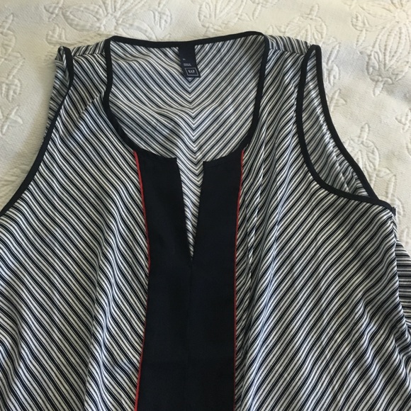 GAP Sleeveless Striped Silky Shell