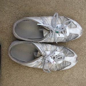 Infinity cheer shoes