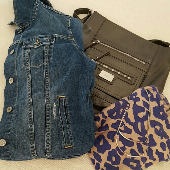Old Navy Denim Jean Jacket -  Size L