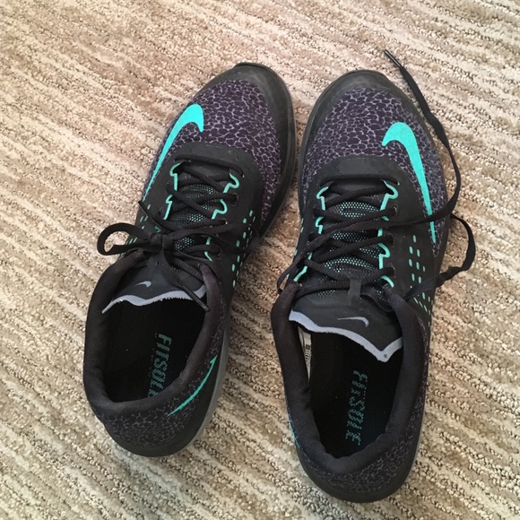 women's nike shoes