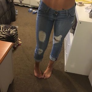 distressed jean capris