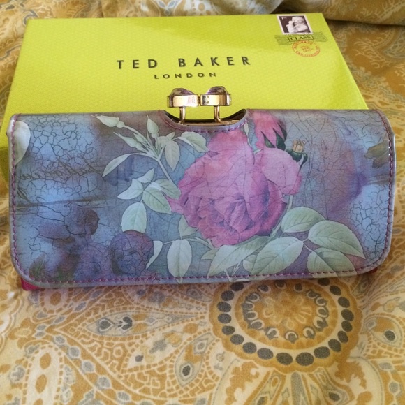 Ted Baker wallet - Picture 1 of 4