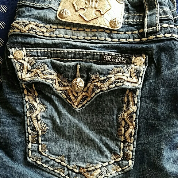 **SOLD in Bundle**Miss Me Mid-size Boot