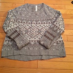 Grey cropped sweater