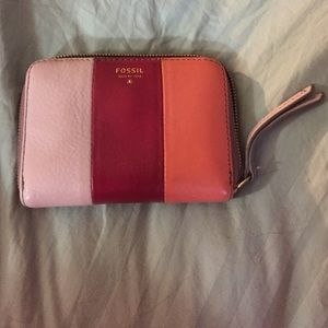 Women's fossil wallet