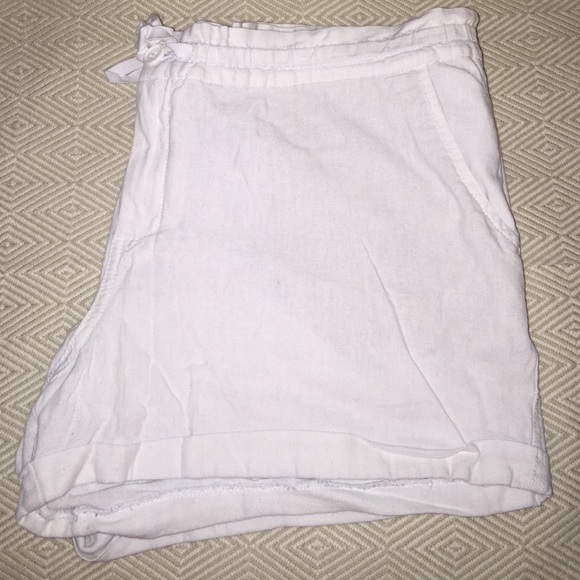 Linen shorts