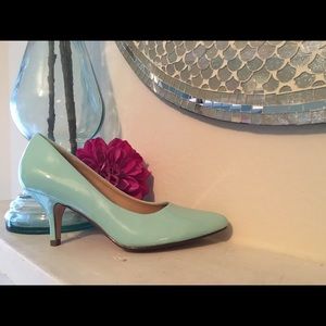 Call it Spring Aqua Heels