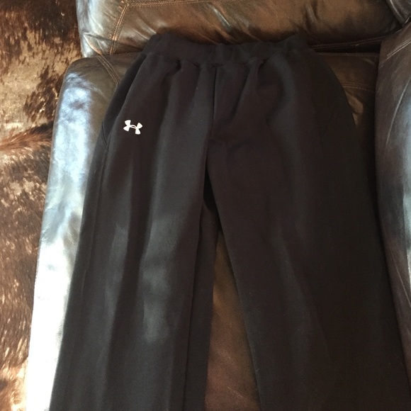 Under Armour black sweat pants