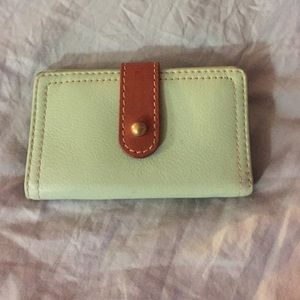 Women's mint green fossil wallet