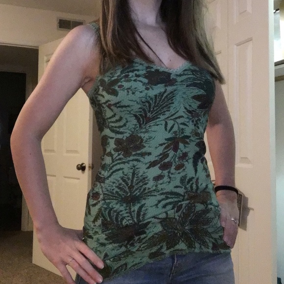 Free People floral tank 🌻