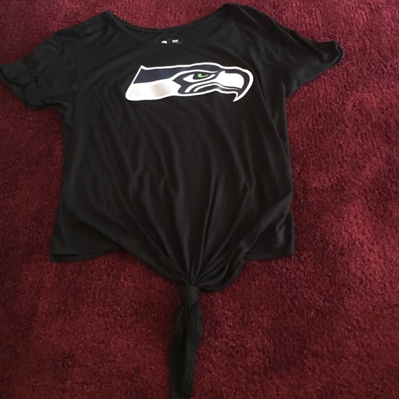 Seahawks tee